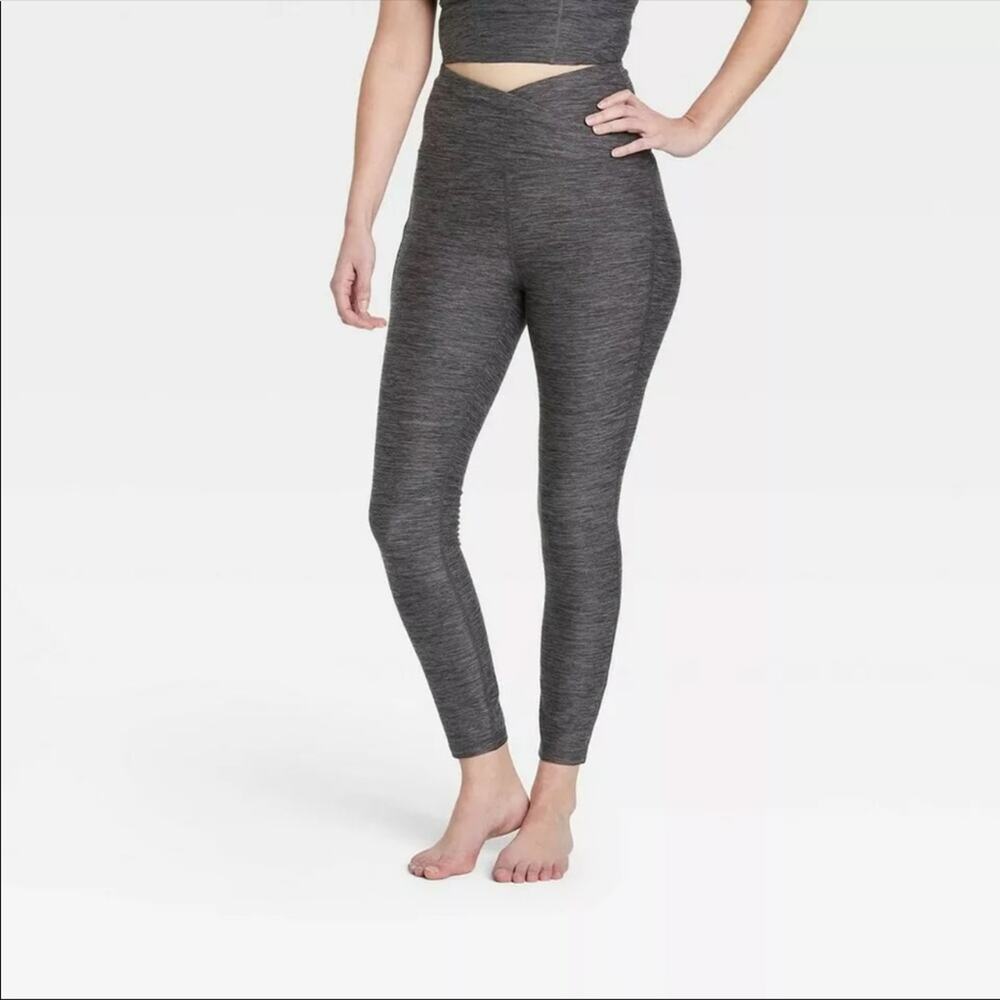 All In Motion Ultra High Rise 7/8 Leggings Contour Curvy XS Dark‎ Gray